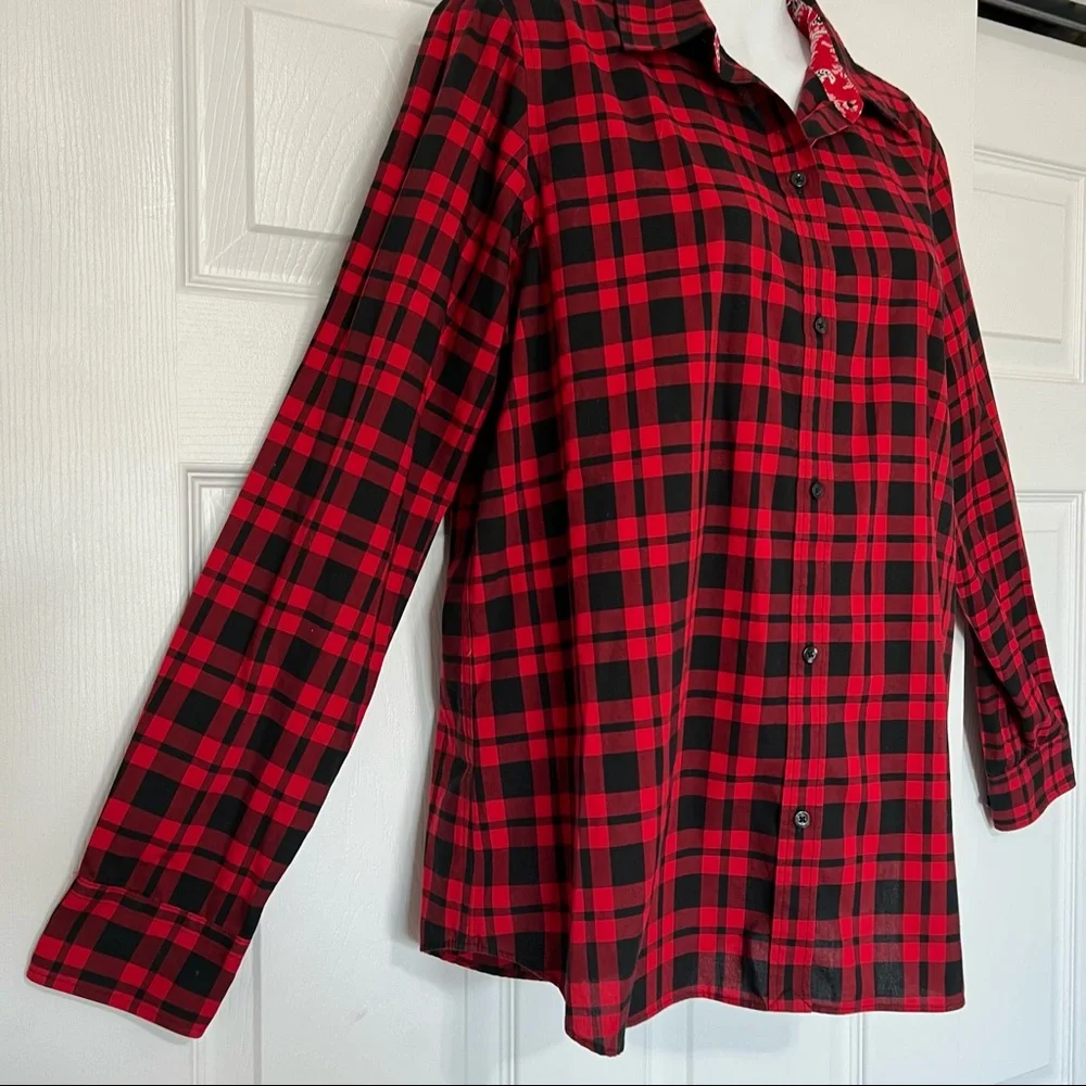 Chaps Plaid Button Down Women’s Shirt/ size L - Picture 2 of 11